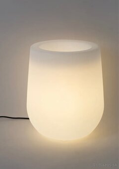 Vonkajšia stojaca lampa kvetináč biela - 3