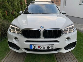 7 miestna BMW X5, prvy majiteľ, garážované, veľmi zachované - 3