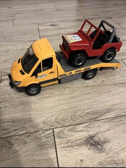 Bruder odťahovka Mercedes - 3