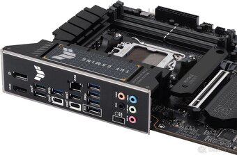 Základna doska Asus TUF X670E-PLUS - 3