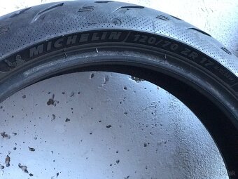 2x predna pneu 120/70 ZR17 continental Michelin - 3