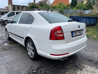 Škoda Octavia 1.6 i DSG automat - 3