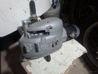 Predám motor jawa 555 pionier po go - 3