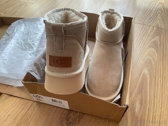 Čižmy UGG - 3