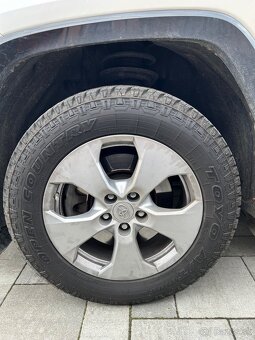 Predám celoročné pneumatiky - 3