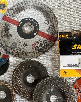 Rôzne kotúče: diamantové, rezacie a šmirgľové - 3