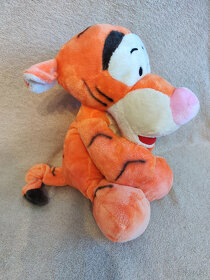 Oranžový plyšový tiger z rozprávky Macko Pu - 3