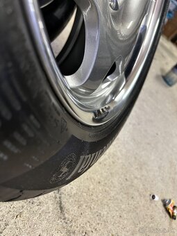 Mercedes Toliman r16 - 3
