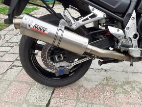 Yamaha FZS 1000 Fazer S - 3