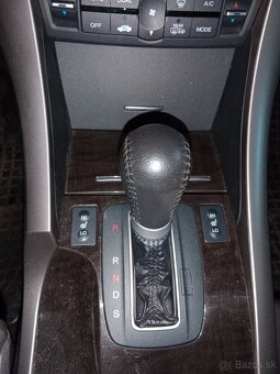 Honda Accord 2.0 - 3