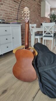 Akustická gitara - 3