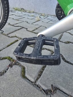 Woom bicykel zeleny - 3