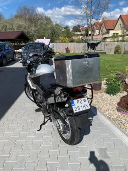 Aprilia Caponord 1000 ETV - 3
