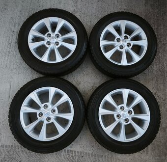 TOYOTA YARIS.R15/TPMS/ ZIMNE/PNEU - 3