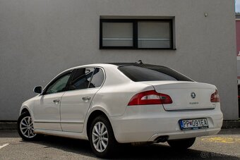 Škoda Superb 2.0 TDI CR 140k Elegance - 3