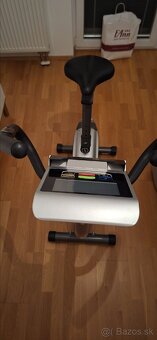 Stacionárny bicykel HouseFit - 3