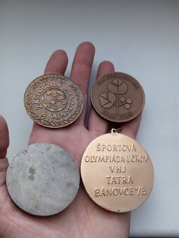 Plakety medaile. - 3