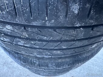 Hankook 235/60 R18 letné - 3