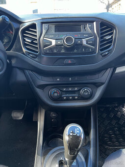 Lada Vesta Sedan 1.6 - 3