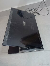 Acer Aspire V3-531G - 3