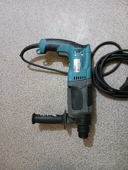 Makita HR2470 Kombinované kladivo SDS-PLUS v kufri - 3