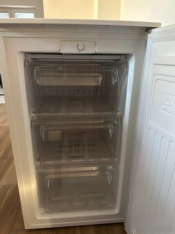 Mraznička Gorenje - 3