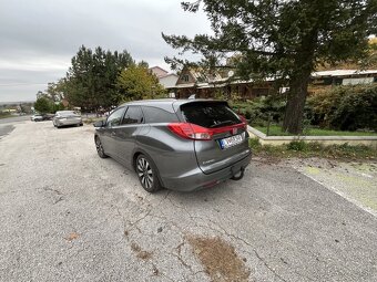 Honda civic tourer 1,6 idtec rv 2014 - 3