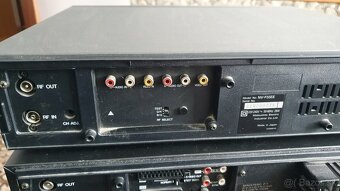 Panasonic NV F-55 VHS HiFi Stereo - 3