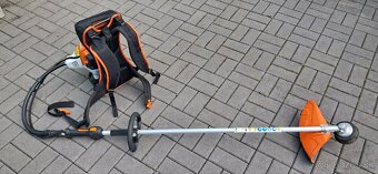 Krovinorez Stihl FR410 C-E - 3