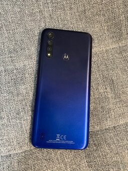 Motorola Moto G8 Power Lite (plne funkčný) - 3