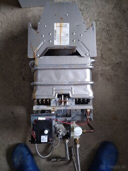 Plynový prietokový ohrievač Protherm Panda - 3