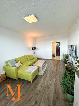 3-izbový byt (80 m²) s dvoma balkónmi, komplet zariadený - 3