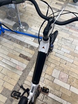 Elektrobicykel Levit Calvia - 3