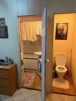 3izbovy byt s balkonom.. - 3