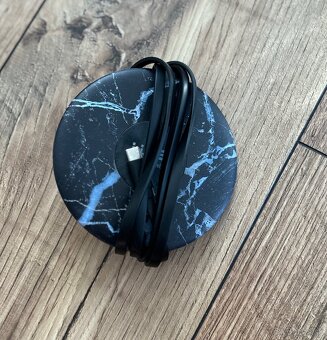 Nabíjačka Apple - 3