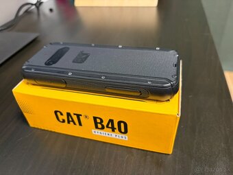 CAT B40 – ako nový, plne funkčný - 3