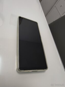 Sony Xperia 10 VI - 3