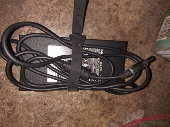 Nabijacka Dell 240w , 180w , 130w original. - 3