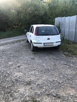 Opel Corsa - 3