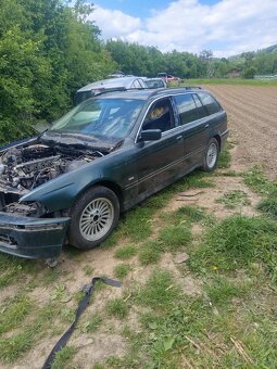 Rozpredám BMW 530D - 3