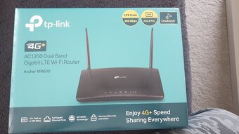 Tp-link AC1200Dual Band Gigabit LTE Wi-Fi Router. Archer MR6 - 3