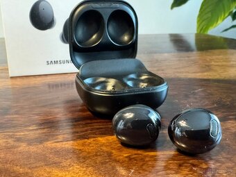 Samsung Galaxy Buds 2 čierne - 3