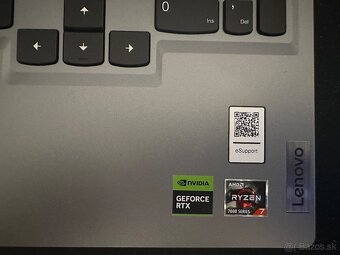 Lenovo LOQ 15ARP9 - 3