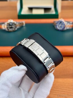 Rolex Submariner 16610 - 3