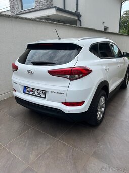 PREDÁM HYUNDAI TUCSON 1.6 CRDi 16V 104 kW Automat - 3