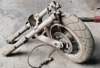 Predna vidla aprilia caponord 1000 zadna vidla koleso rozeta - 3
