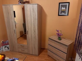 Drevená skryňa, plus komoda - 3