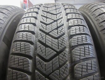 R17 Zimná sada CMS rozteč 5x112 215/65R17 Pirelli - 3
