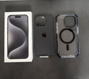 iPhone 15Pro 256GB Black Titanium - 3