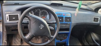 Peugeot 307 - 3